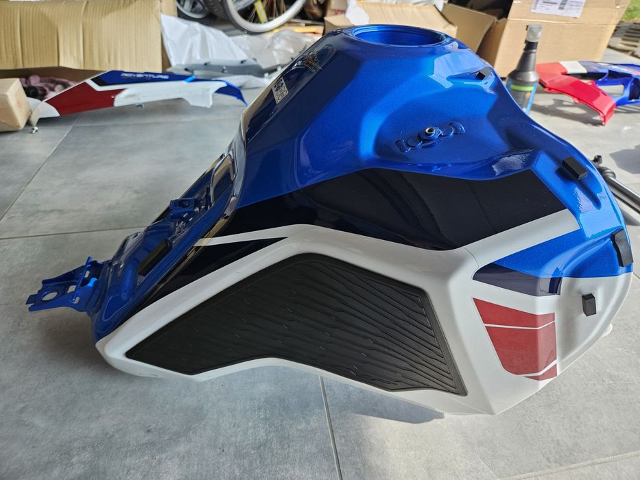 Zbiornik paliwa bak Honda crf 1100 africa duży