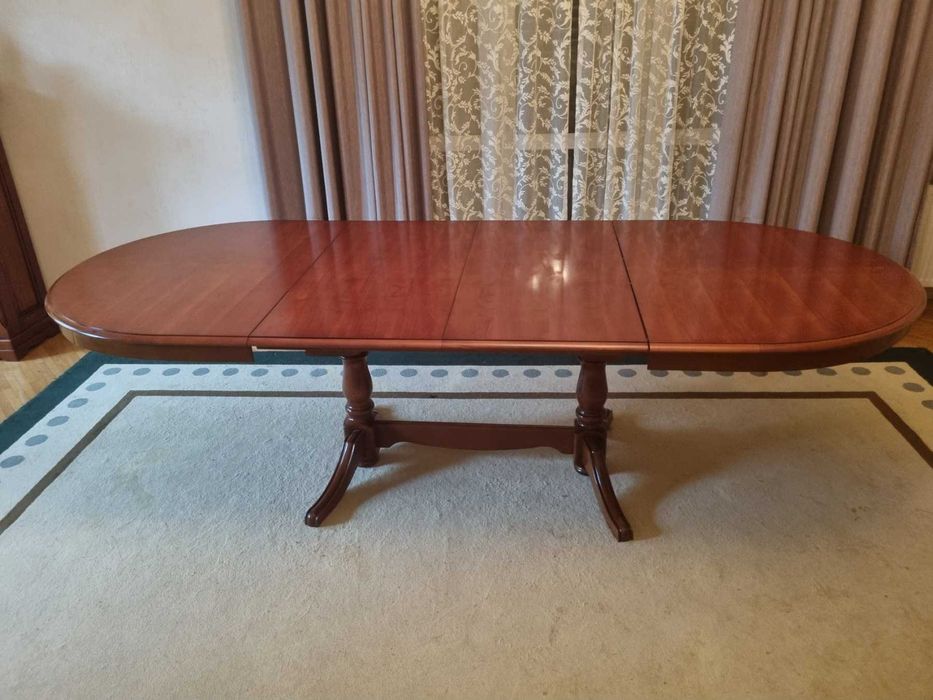 Стол обеденный, натуральное дерево