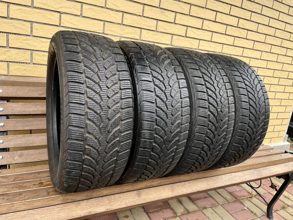 Шини Резина 225.50 R17 Bridgestone Зима