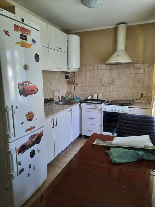 Сдам 2-кв на пр.Поля в отличном месте 12000