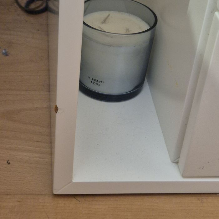 Mesinha de cabeceira LasKasas