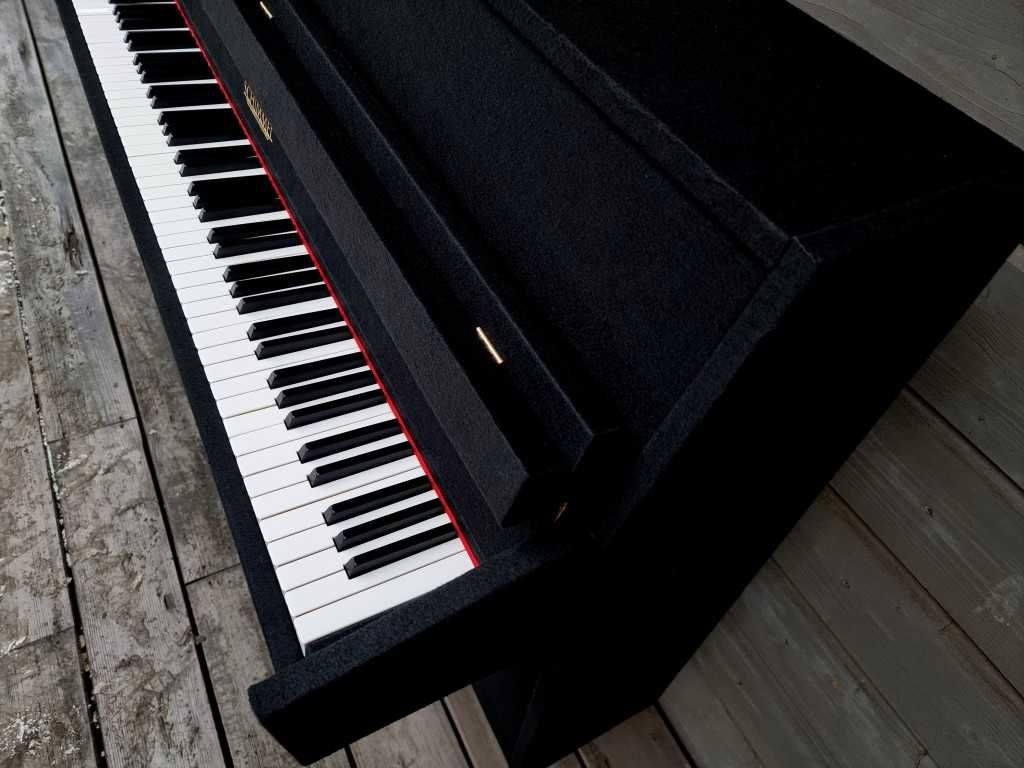 Pianino Schimmel Mod.104 103cm RENNER 1975r OBUDOWA CZARNY FILC