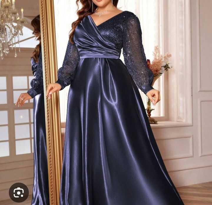 Довга нарчдна весірня сукня великого розміру