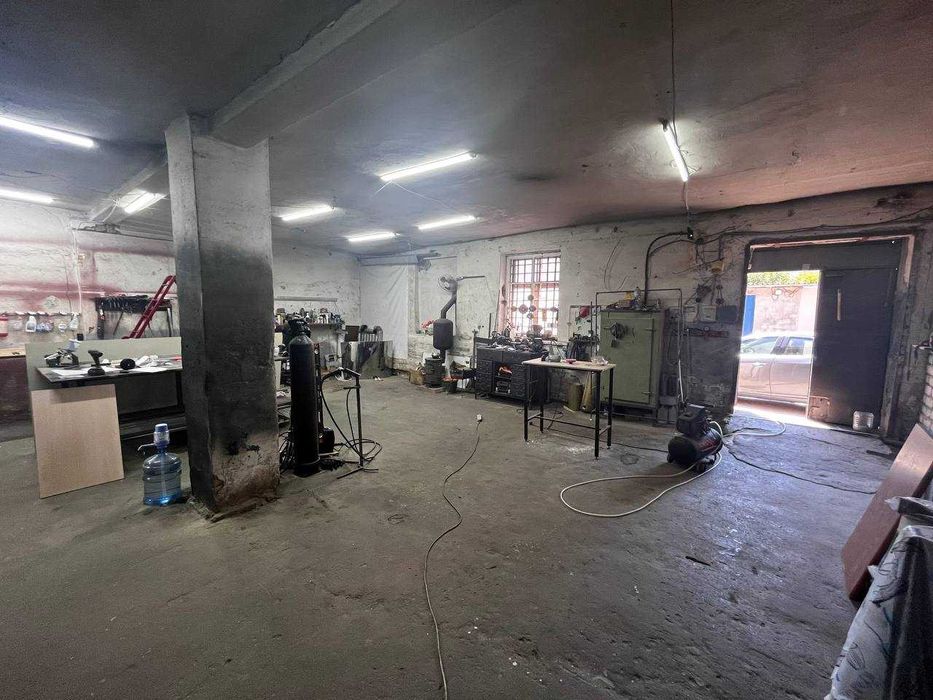 Продаю СТО або виробниче приміщення – Ваш ідеальний вибір для бізнесу!