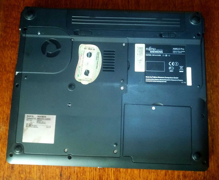 Fujitsu Siemens Amilo Pro V2030 (Win 8.1) в коллекцию. Возм. обмен