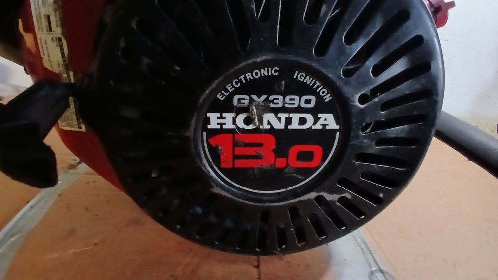 Silnik Honda GX390 13 KM
