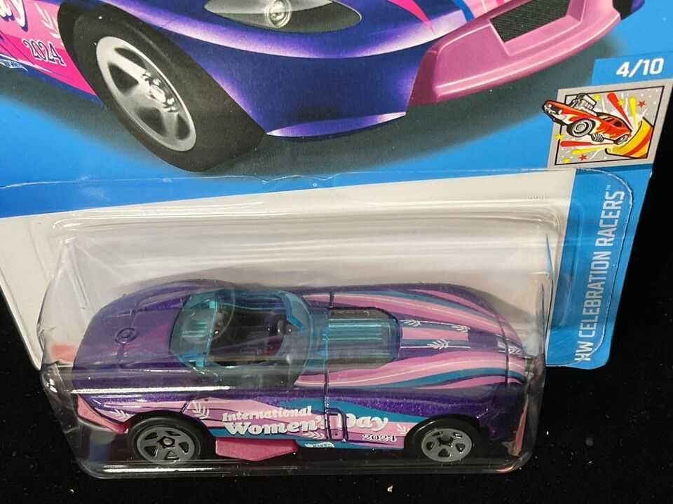 Машинка hot wheels 70 plymouth barracuda roadsters2024  и др. машинки