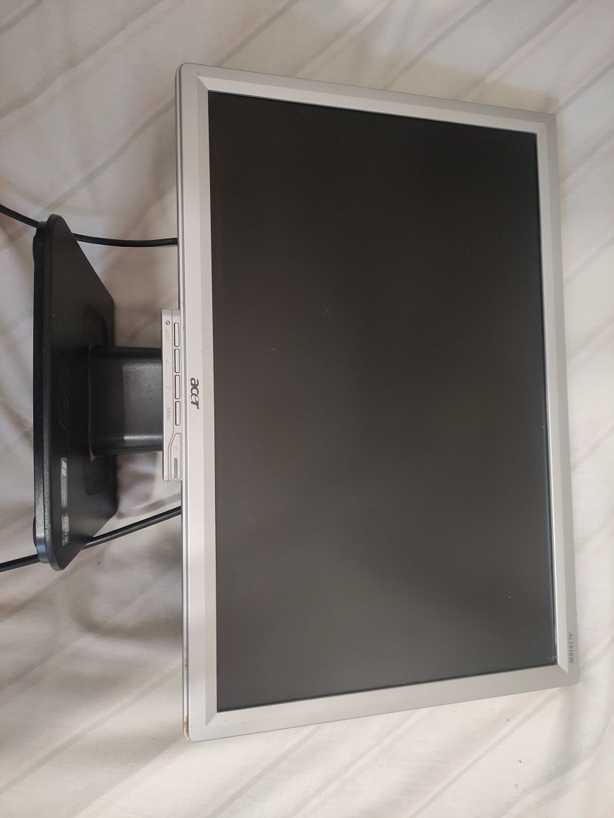 Монитор Acer AL1916W | 19" | VGA
