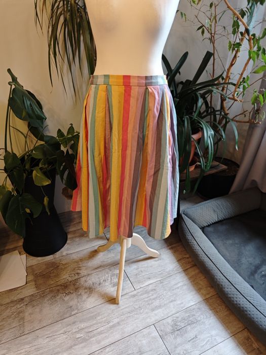 spódnica ludowa kolorowa w paski koreańska multicolored rozkloszowana