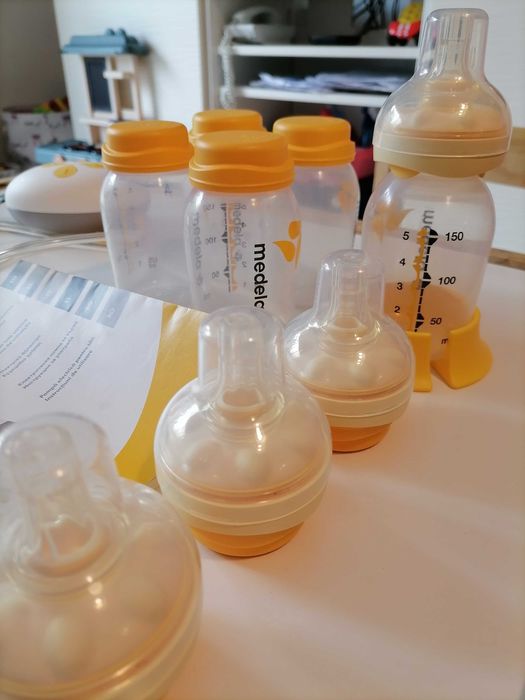 Bomba tira leite e biberões - pack completo da Medela