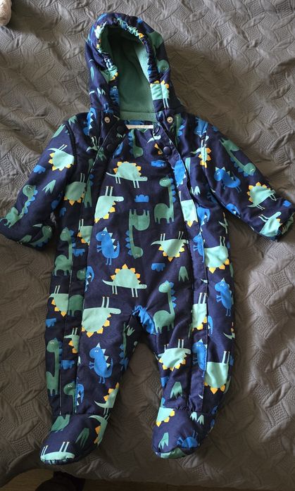 Продам дитячий комбінезон демісезонний