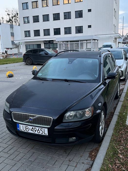 Volvo v50 / 2006 rok / 2.0 diesel