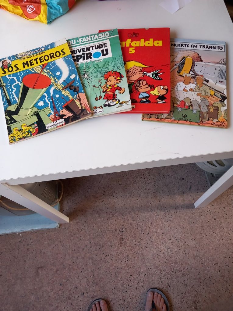 Livros banda desenhada
