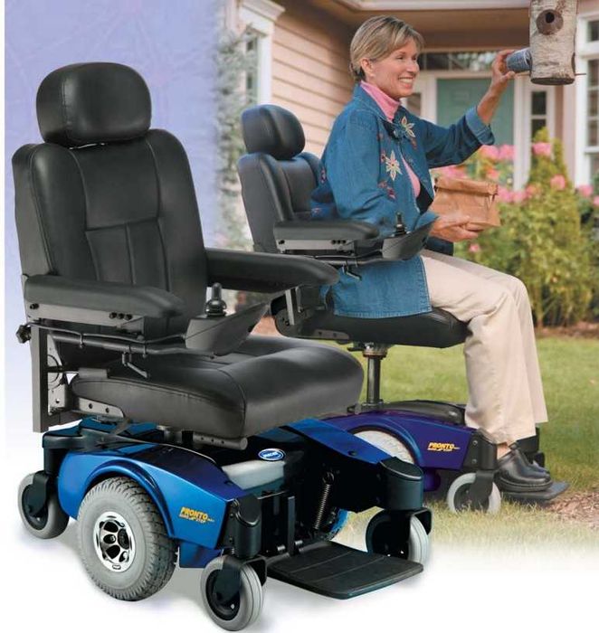 INVACARE PRONTO M61 : Kоляска инвалидная с подъемником