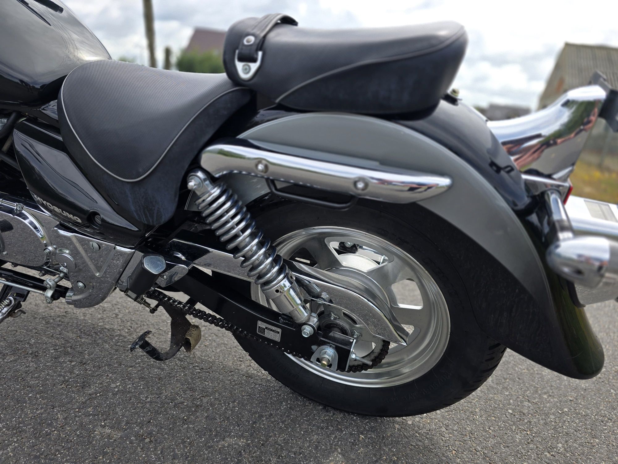 Hyosung aquilla 125 kat B Import niemcy.  Jak nowy !