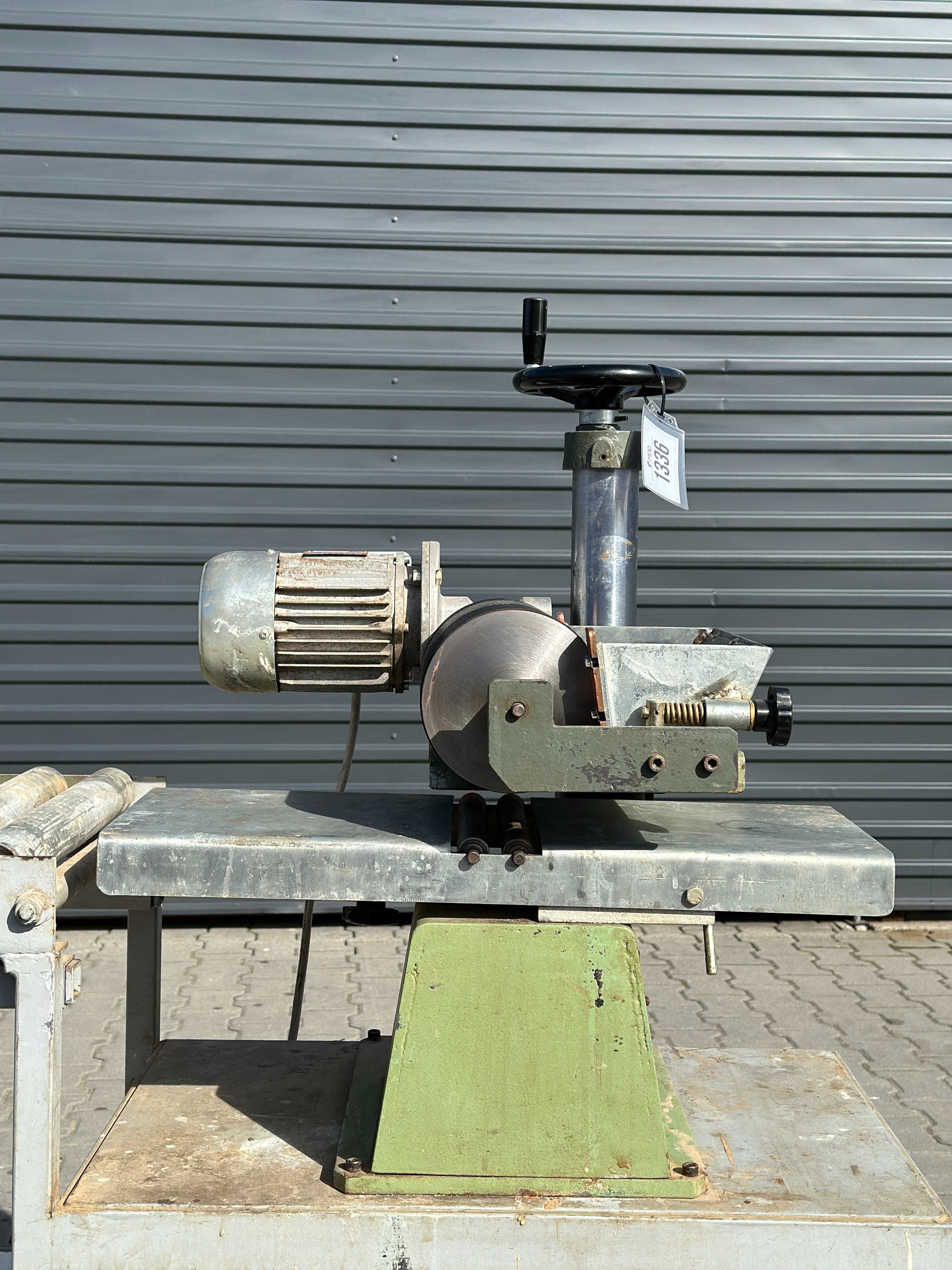 Nakładarka kleju 230 mm ze stołem rolkowym (1336)