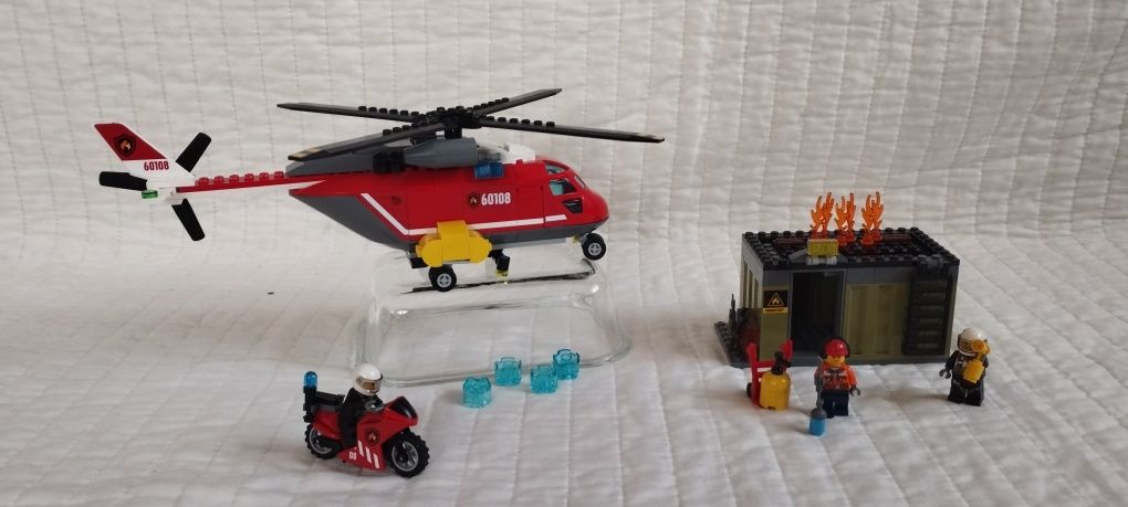 Klocki LEGO City 60108 - Helikopter strażacki-KOMPLETNE