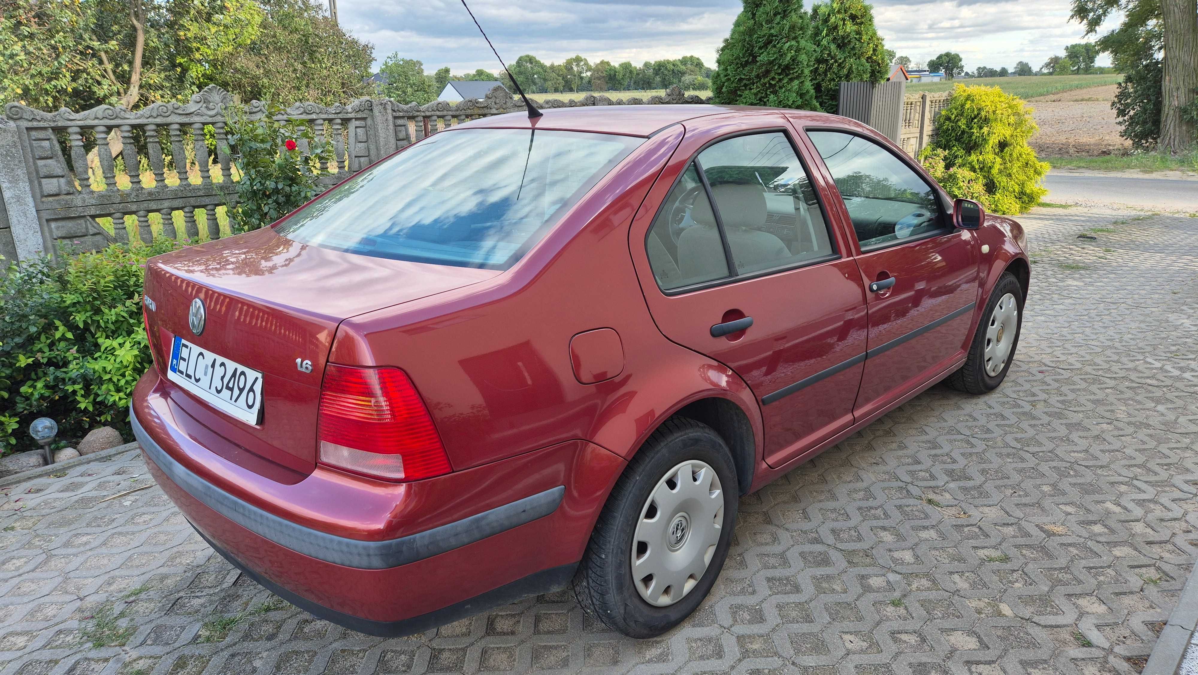 VW Bora 1.6 benzyna