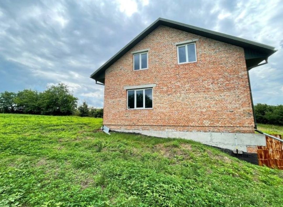 Продаж будинку в В.Бірках