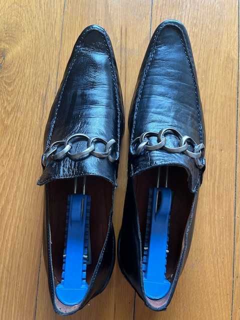 Sapatos - Marca Cohibas - Cor preta Tamanho 42