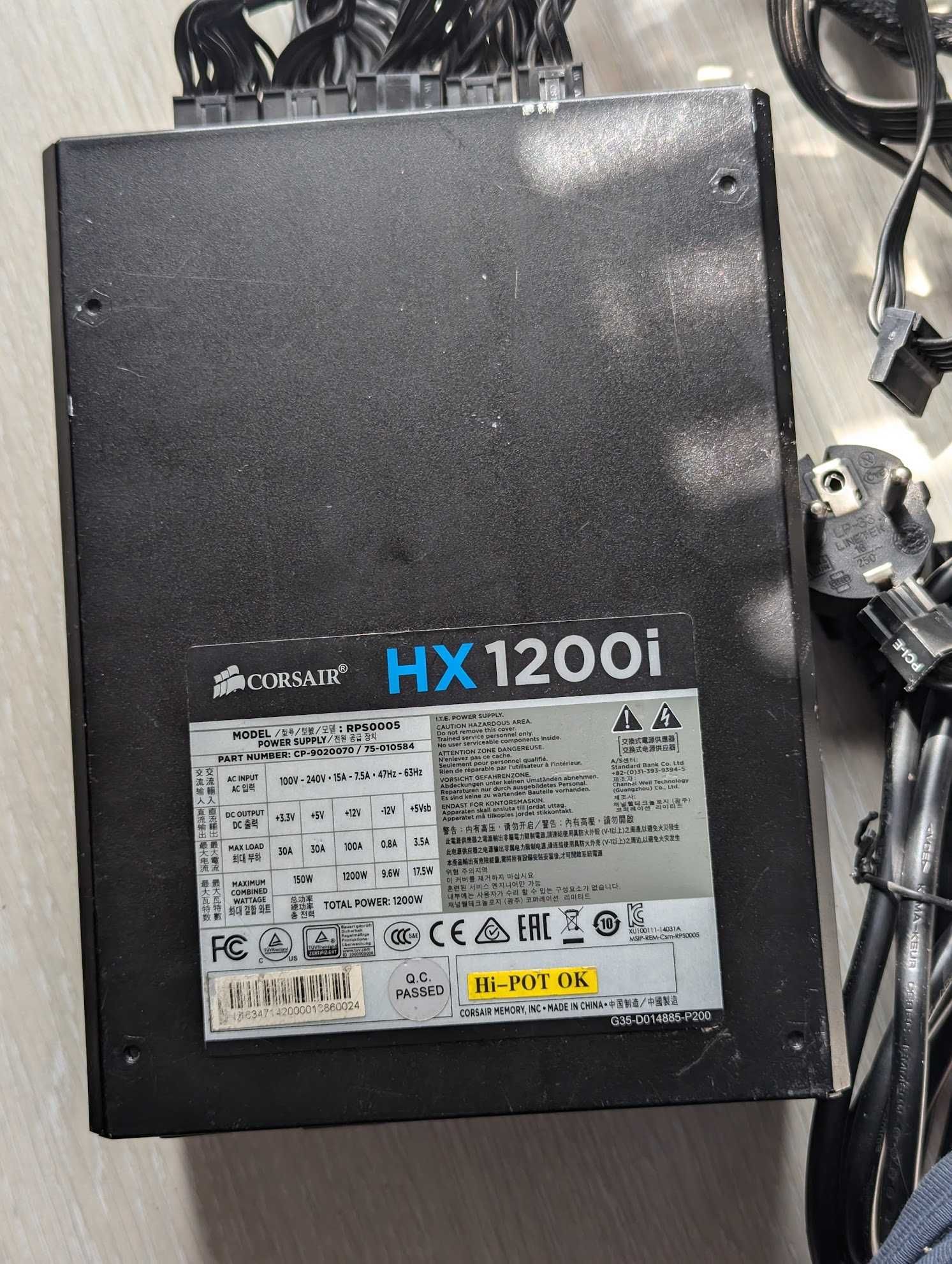 Блок питания Corsair 1200W 80 PLUS Platinum HX1200i
