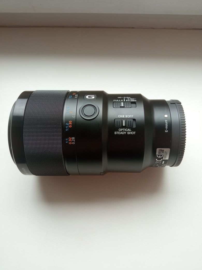 Sony FE 90mm 2.8 macro g oss SEL90M28G