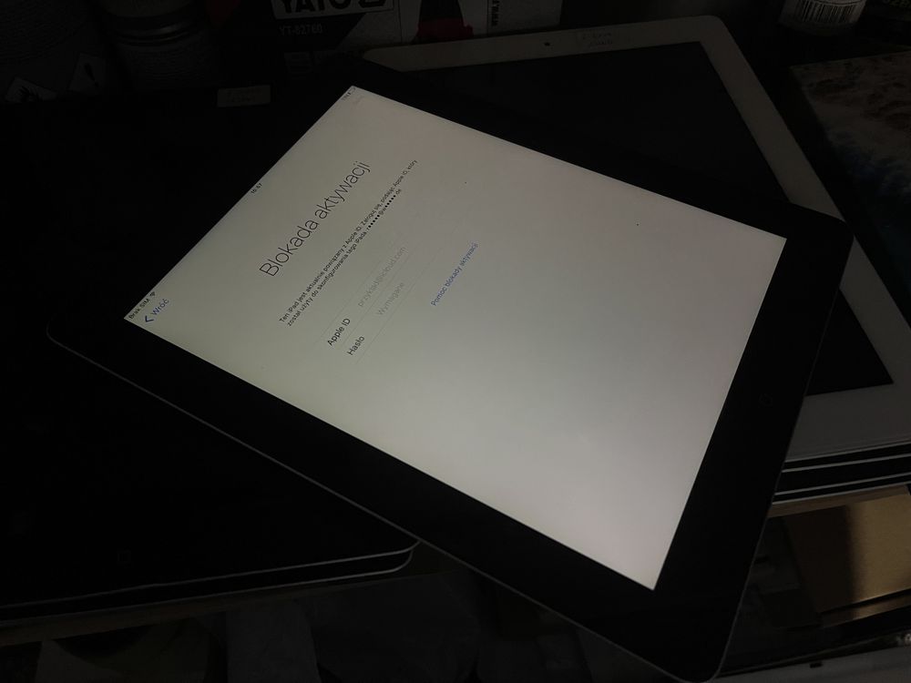 iPad 2 3 16 32 GB z blokadą iCloud