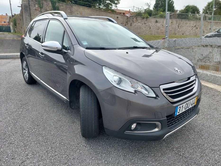 Peugeot 2008 1.2 PureTech Allure