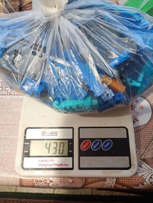 Продам конструктор лего 4кг