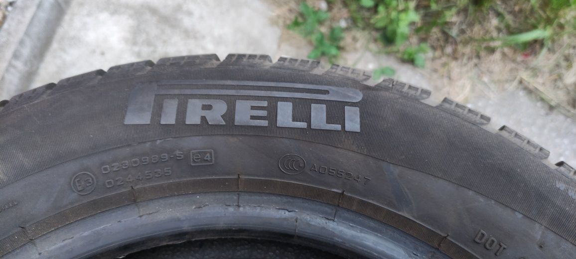 Opony zimowe 185/65/15 Pirelli PN