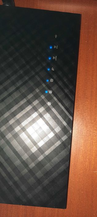 Router Asus RT-AC1200G+ (como novo)