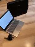 Laptop Lenovo IdeaPad S145 + torba + ładowarka – gotowy do pracy