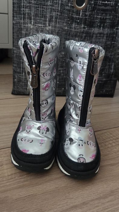 Buty zimowe śniegowce dla dziewczynki rozmiar 26 Disney