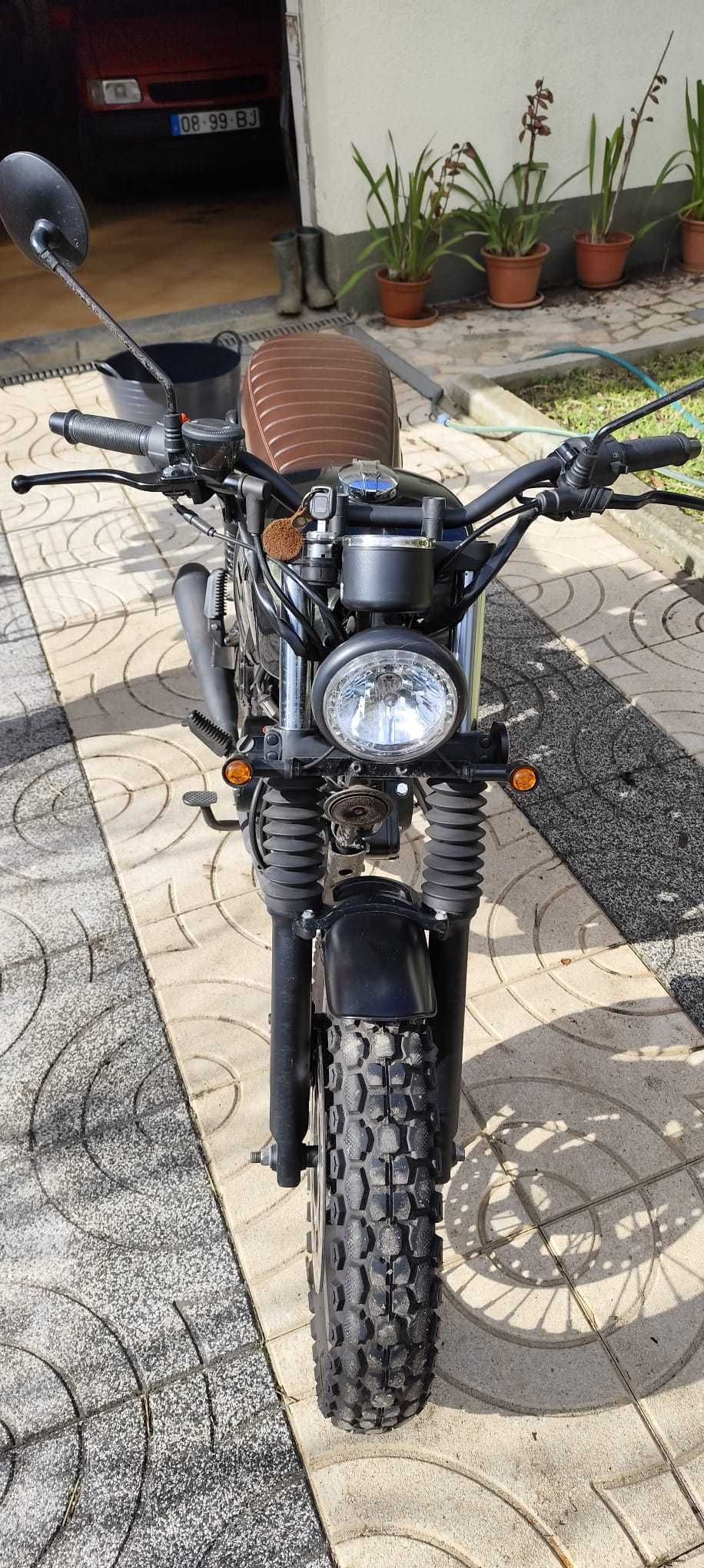 Bullit / Bluroc Legend 125cc