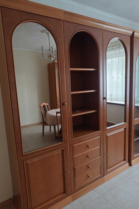 Segment z łukami SOLIDNY,  lustro, witryna, biblioteczka