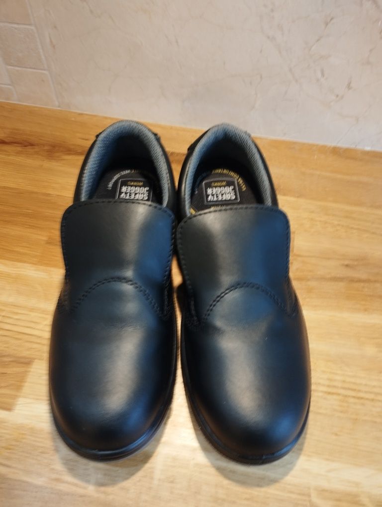 Buty robocze skórzane X0600 Safety Jogger rozmiar.39