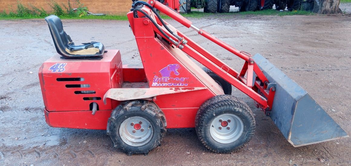 Kingcat 500 Diesel Mini Ładowarka 4WD