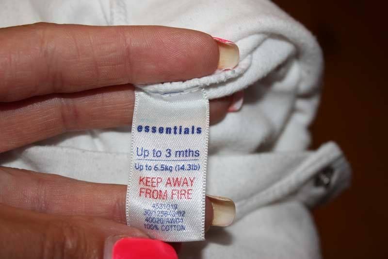 Body Essentiale rozm.0-3 m-ce