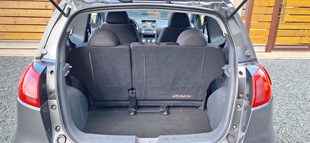 Mitsubishi colt 1.1 2007