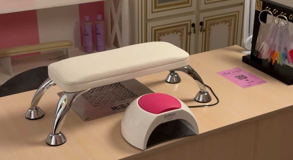 Продам діючий салон краси в Києві, Оболонь, 188м2 ТЕРМІНОВО