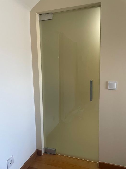 Portas em vidro temperado com pelicula fosca 81,5cm x 202cm