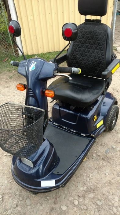 Продаю електроскутер для старших людей і інвалідів