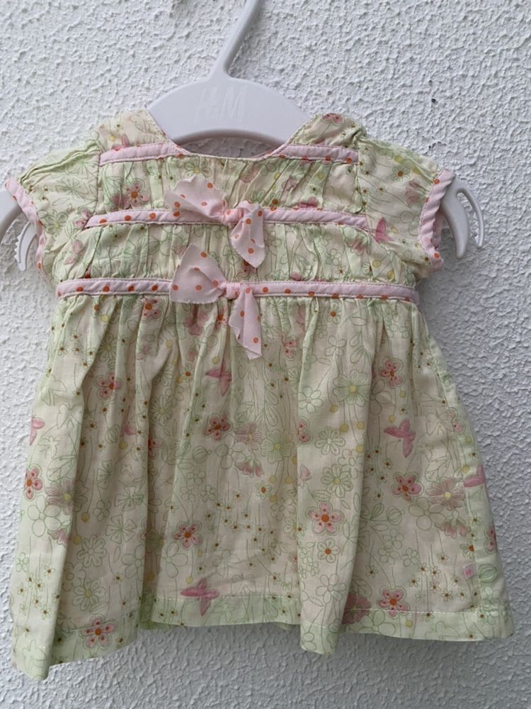 Lote Vestidos bebé menina recém-nascido 0-2 meses