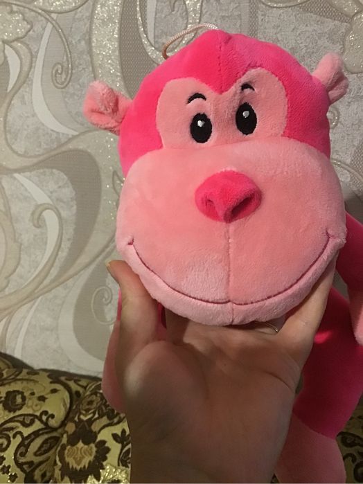 Мавпа обезяна мяка іграшка рожева розовая мавпочка