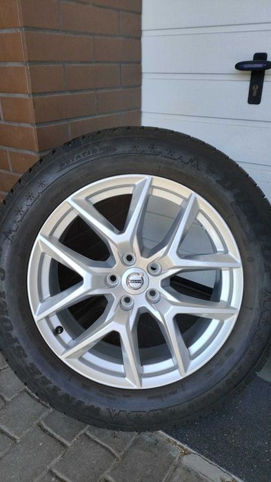 Koła Volvo XC60 Ford 18'' 5x108 opony zimowe 235/60/18 (OL1695)
