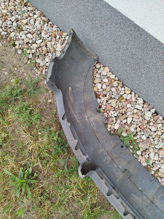 9 Dokładka spoiler spojler zderzaka przedniego A4 B6 Audi hokej