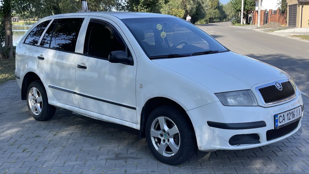Skoda Fabia 1.4 бензин