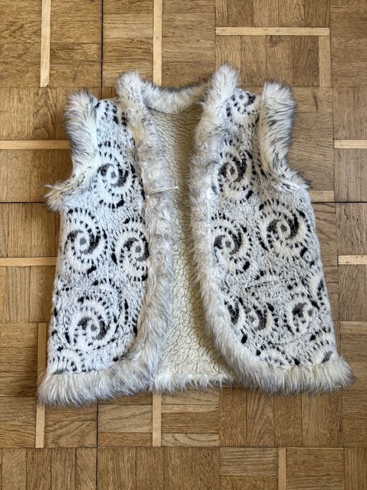 Жилет безрукавка на овчині дитяча 122 р