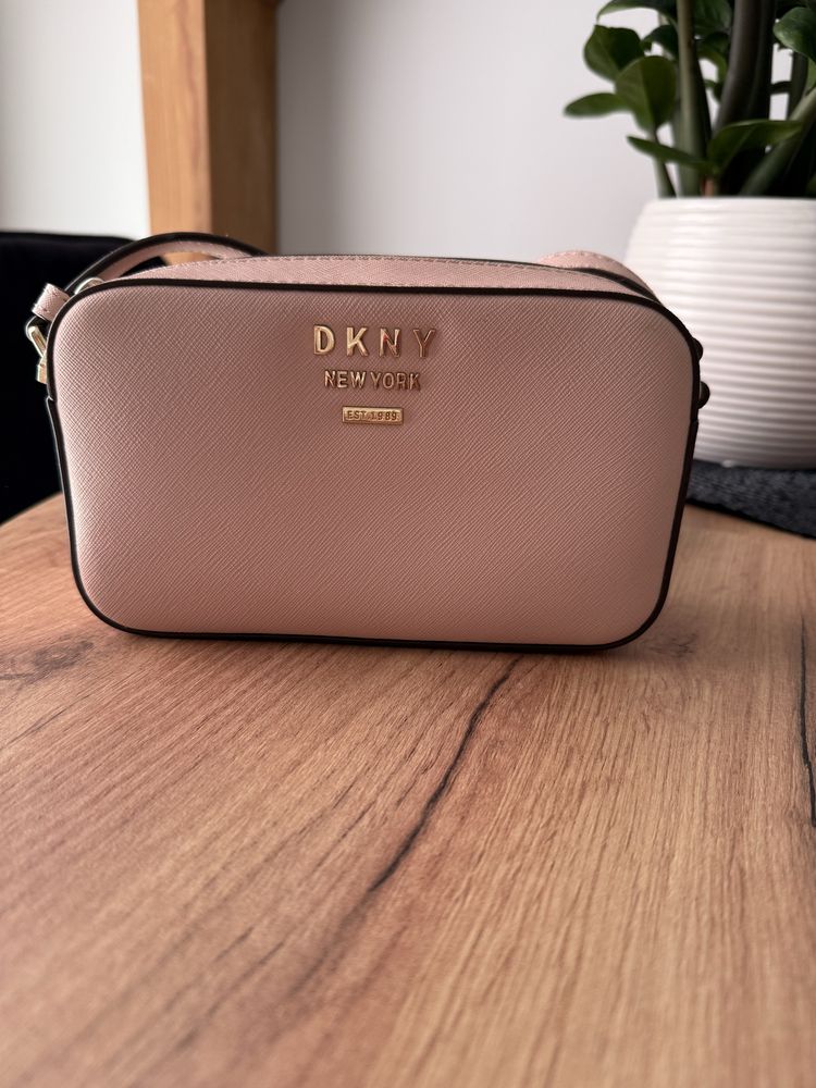Torebka Dkny skorzana