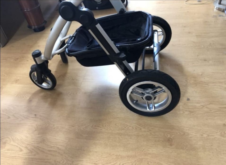 Carrinho e ovo Xlander